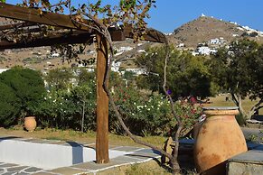 Petra Holiday Village