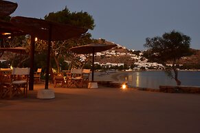 Petra Holiday Village