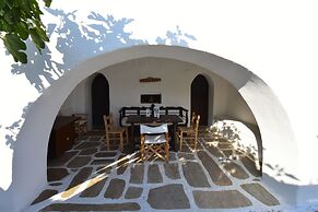 Petra Holiday Village