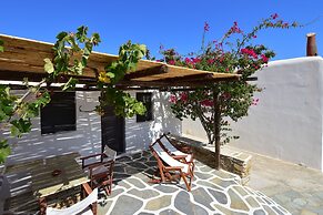 Petra Holiday Village