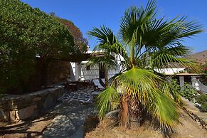 Petra Holiday Village