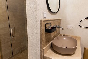 Naif Hotel - Adults Only