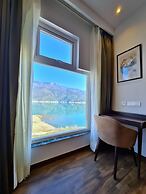 Hotel Le ROI Lake View koti