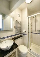 Lakes End Guest House