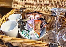 Lakes End Guest House