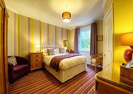 Lakes End Guest House