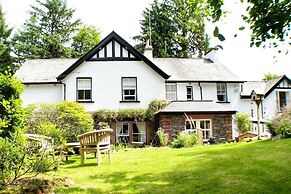 Lakes End Guest House