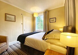 Lakes End Guest House