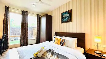 Olive Service Apartment Cyber Park