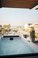 Nautilux Rethymno by Mage Hotels