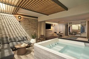 Nautilux Rethymno by Mage Hotels