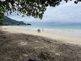 Riverside Mount Simpson - Seychelles Island