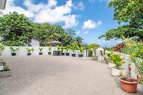 Riverside Mount Simpson - Seychelles Island