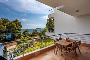 Alterra Vita Homes by the Sea