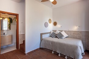 Alterra Vita Homes by the Sea