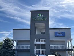 Baymont By Wyndham Dayton North