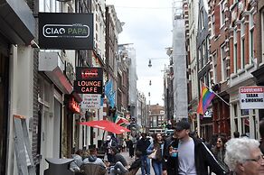 Ciao Papa Hotel Amsterdam Central Station