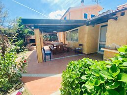 Villa Pavoncella Con Piscina