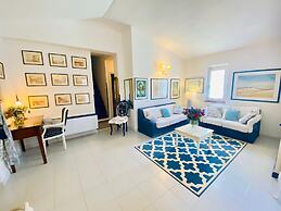 Villa Pavoncella Con Piscina