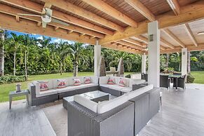 Luxurious 5-bdr villa at Casa de Campo