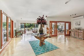 Luxurious 5-bdr villa at Casa de Campo