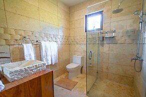 Luxurious 5-bdr villa at Casa de Campo