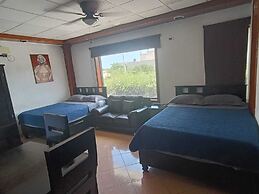 Hotel Garcias Suites