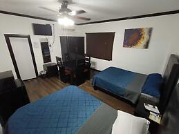 Hotel Garcias Suites