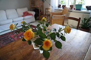 Cosy Quiet Apartment Close to the Sea and Parks