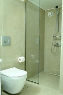 Uni Island City Suites