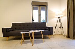 Uni Island City Suites