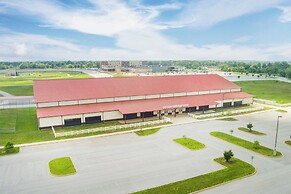 Oak Grove Racing Gaming & Hotel