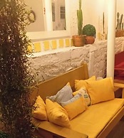 Aurea Flats