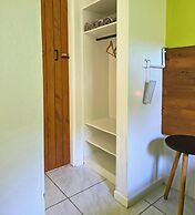 Aurea Flats