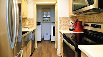 3Bdrm 2Bath 3Beds - 2 Story Condo