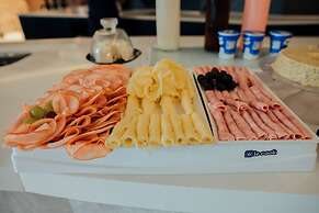 Front Comfort Teófilo Otoni