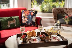 The Harrison Chambers of Distinction