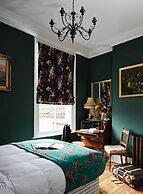 The Harrison Chambers of Distinction