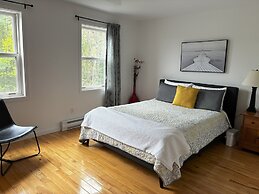 Au Sommet du Lac Magog