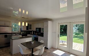 Au Sommet du Lac Magog