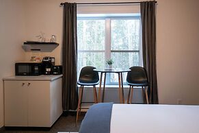 Au Sommet du Lac Magog