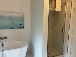 Au Sommet du Lac Magog