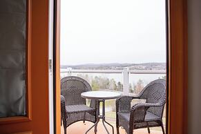 Au Sommet du Lac Magog