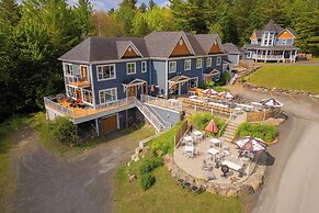 Au Sommet du Lac Magog