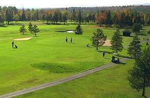 Au Sommet du Lac Magog