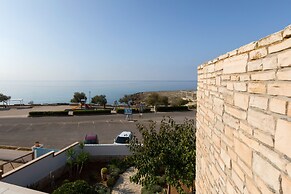 Villa Solare con piscina fronte mare