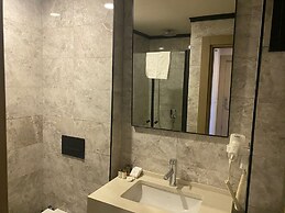 Besiktas Serenity Hotel