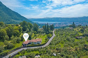 Cosy Nest - Terrace & Parking Private