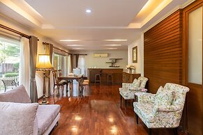Thara Cholapruek Resort