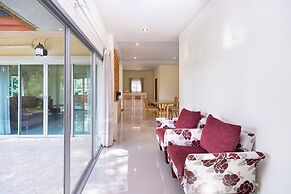 Thara Cholapruek Resort